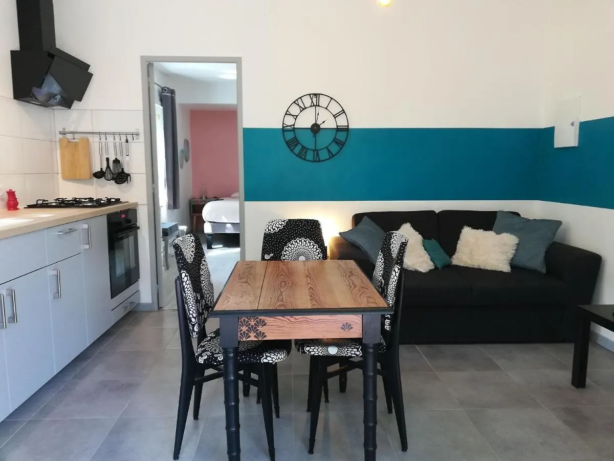 Appartement La Dame de cœur 05 à Antonaves